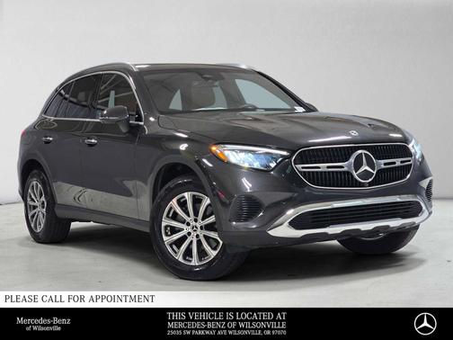 Graphite Grey Metallic 2026 Mercedes-Benz GLC 300 4MATIC