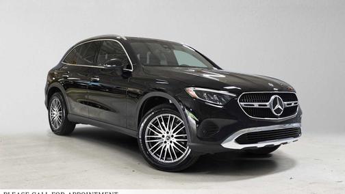 Black 2026 Mercedes-Benz GLC 300