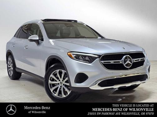 2025 Mercedes-Benz GLC 300 