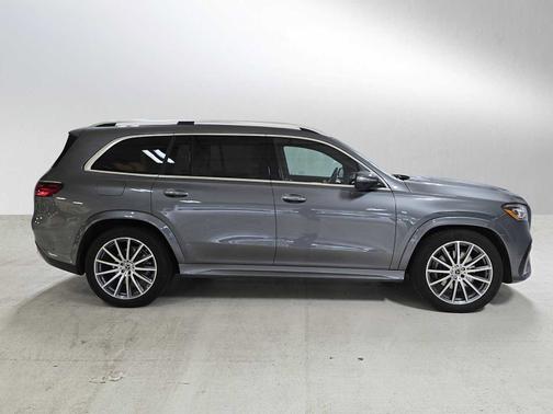 2024 Mercedes-Benz GLS 450 