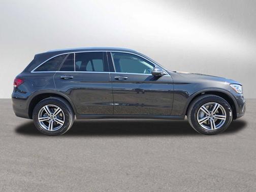 Graphite Grey Metallic 2021 Mercedes-Benz GLC 300 4MATIC