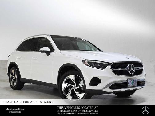 Polar White 2024 Mercedes-Benz GLC 300