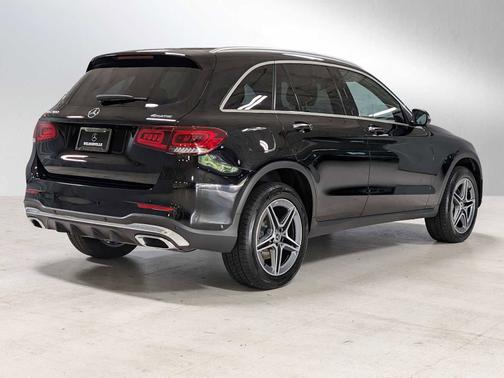 2022 Mercedes-Benz GLC 300
