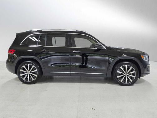 2023 Mercedes-Benz GLB 250 Base