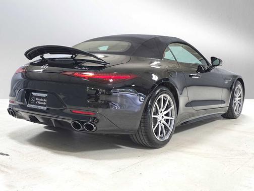 2025 Mercedes-Benz AMG SL 43 Base