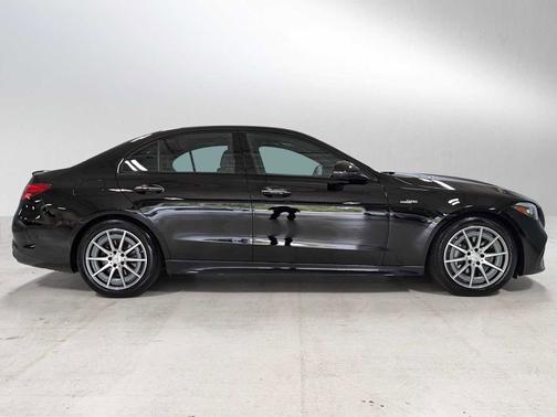 2025 Mercedes-Benz AMG C 43 4MATIC