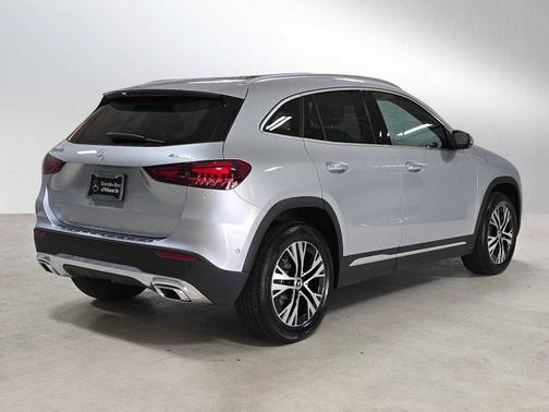 2026 Mercedes-Benz GLA 250 4MATIC