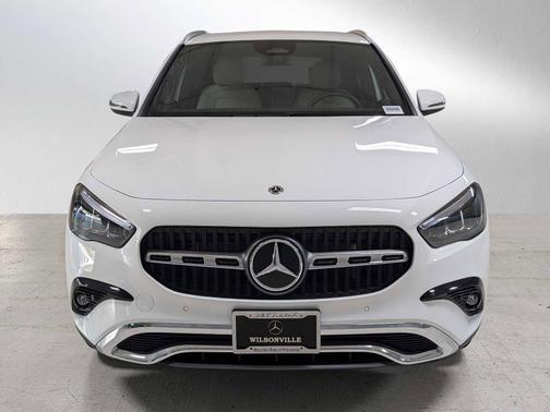 2025 Mercedes-Benz GLA 250 