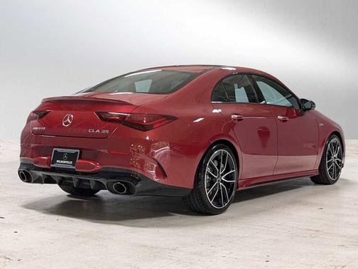2025 Mercedes-Benz AMG CLA 35 