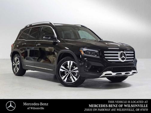 2025 Mercedes-Benz GLB 250 