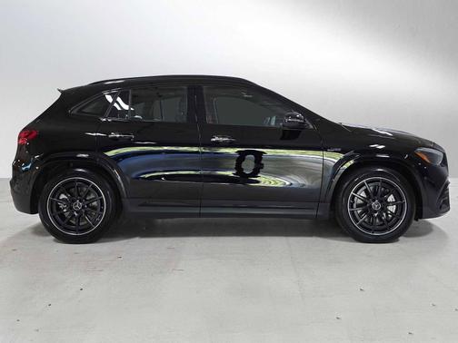 2025 Mercedes-Benz AMG GLA 35 