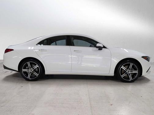 2023 Mercedes-Benz CLA 250 