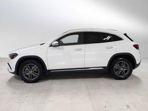 2025 Mercedes-Benz GLA 250