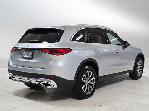 2023 Mercedes-Benz GLC 300 4MATIC