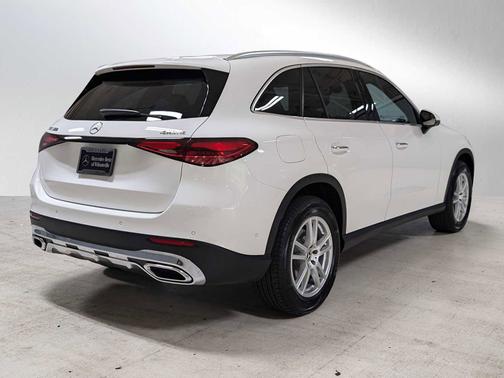2025 Mercedes-Benz GLC 300 4MATIC