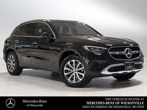 2025 Mercedes-Benz GLC 300