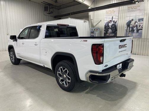 Summit White 2026 GMC Sierra 1500 SLE