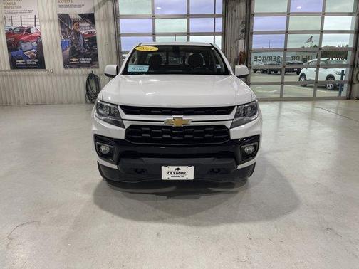 Summit White 2022 Chevrolet Colorado LT