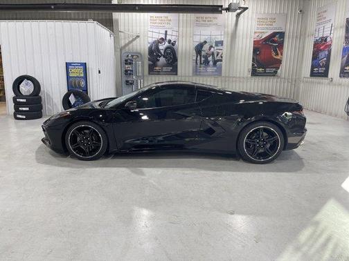 2022 Chevrolet Corvette Stingray w/1LT