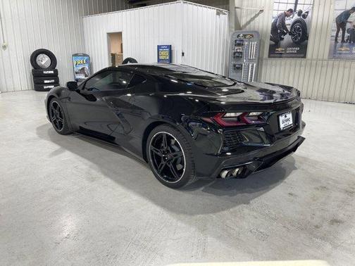 2022 Chevrolet Corvette Stingray w/1LT