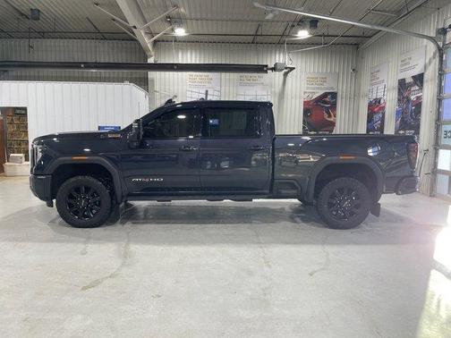 2024 GMC Sierra 3500 AT4