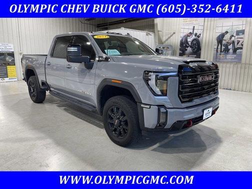 2024 GMC Sierra 2500 AT4
