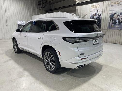 2025 Buick Enclave Avenir