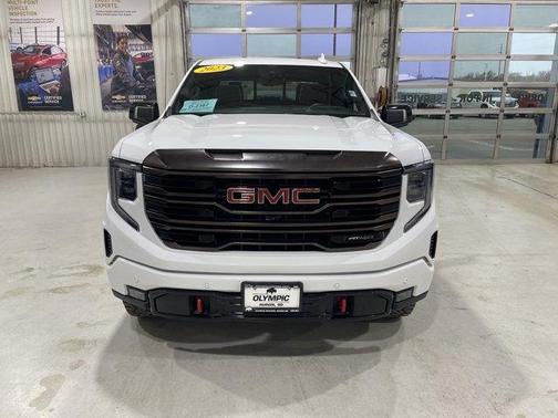 2023 GMC Sierra 1500 AT4X