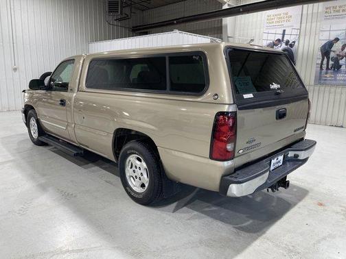 2004 Chevrolet Silverado 1500 LS