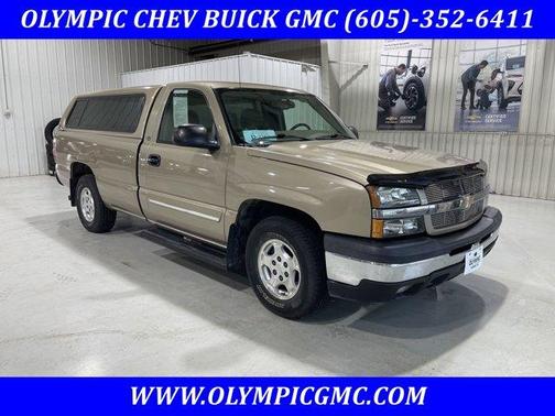 2004 Chevrolet Silverado 1500 LS