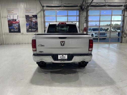 Bright Silver Clearcoat Metallic 2012 RAM 1500 SLT