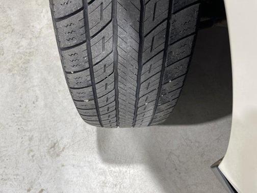 2008 Lincoln MKX Base (300A)