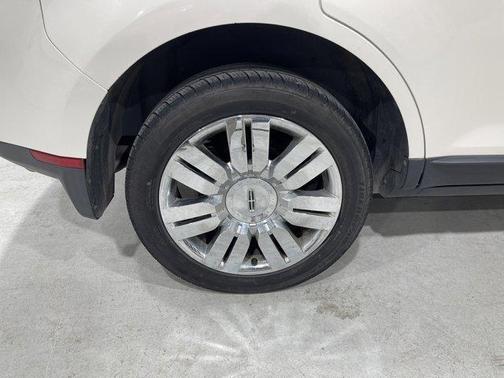 2008 Lincoln MKX Base (300A)