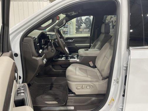 Glacier White 2026 GMC Sierra 1500 SLT