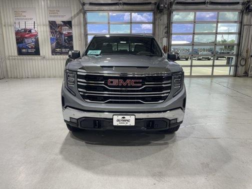 Sterling 2026 GMC Sierra 1500 SLT