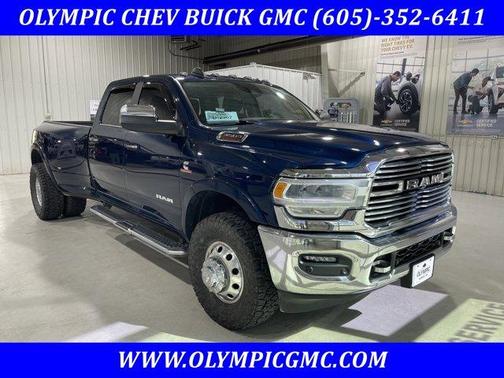Patriot Blue Pearlcoat 2021 RAM 3500 Laramie