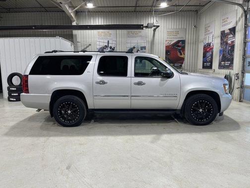 2014 Chevrolet Suburban 1500 LTZ