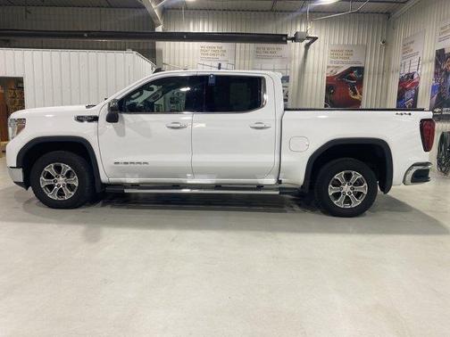 Summit White 2020 GMC Sierra 1500 SLE