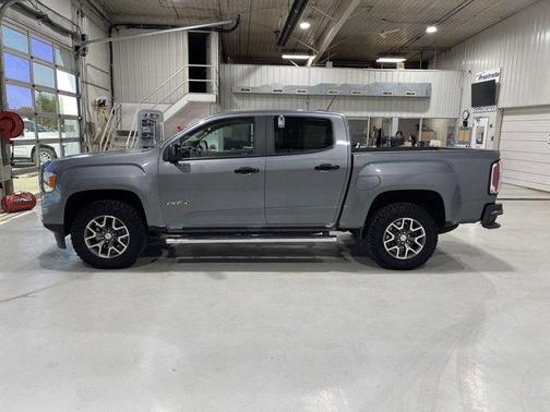 2022 GMC Canyon AT4