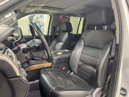 Quicksilver Metallic 2020 GMC Yukon XL Denali