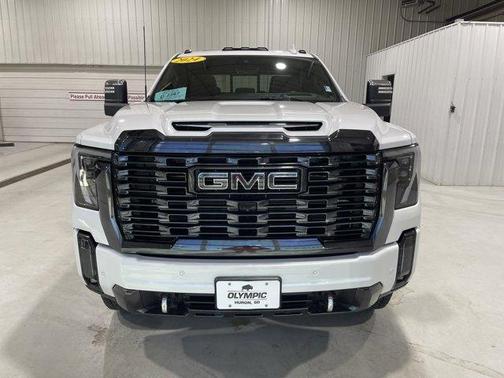 2024 GMC Sierra 3500 Denali Ultimate