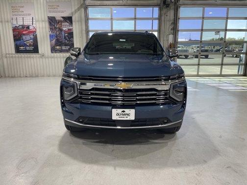 Lakeshore Blue Metallic 2026 Chevrolet Suburban Premier