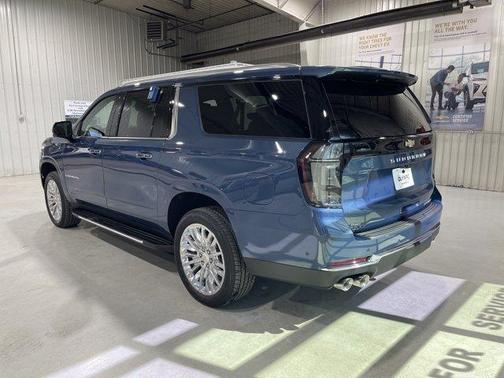 Lakeshore Blue Metallic 2026 Chevrolet Suburban Premier