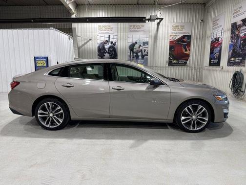 2024 Chevrolet Malibu 2LT