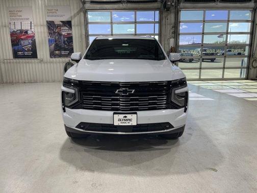 Polar White 2026 Chevrolet Suburban High Country
