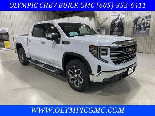 2026 GMC Sierra 1500 SLT