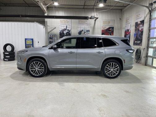 2025 Buick Enclave Avenir