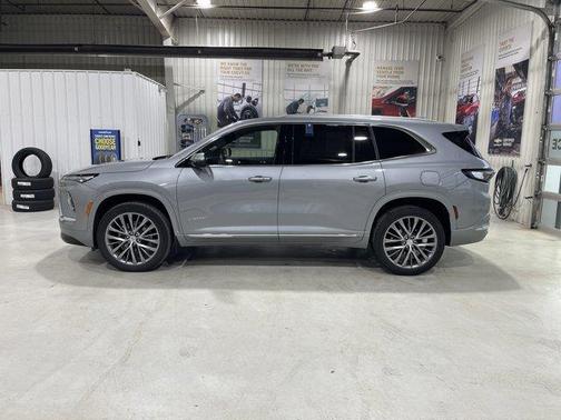 2025 Buick Enclave Avenir