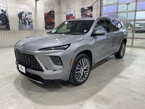 2025 Buick Enclave Avenir