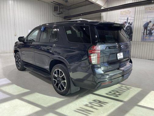 Dark Ash Metallic 2023 Chevrolet Tahoe RST